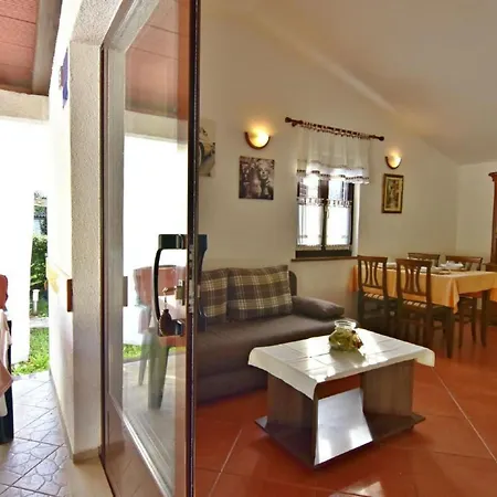 Vedrana 3 Taverna By Interhome * Umag