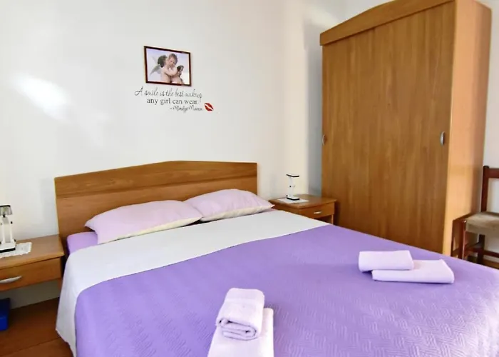 Vedrana 3 Taverna By Interhome *