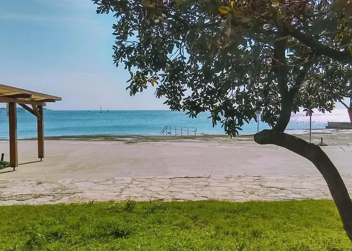 Vedrana 3 Taverna By Interhome * Umag